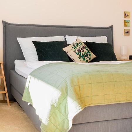 Feelslikehome - Traumhafte Zentrumsnahe Wohnung Mit Balkon&Parkplatz โบคุห์ม ภายนอก รูปภาพ